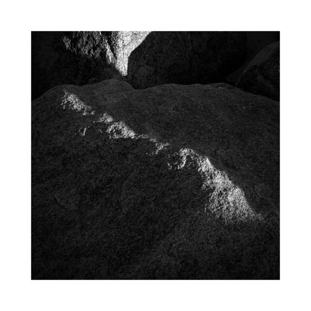 Ar mor
.
.
.
.
.
#art #photography #photo #artphoto #artphotography #abstract #minimalism #streetphotography #iphoneography #iphone16pro #iphone #quimper #somewheremagazine #gominimalmag #gominimalmagazine #nowness @somewheremagazine @gominimalmagazine @nowness @letelegramme @cote.quimper @ouestfrance @ouestfrance.bretagne @ouestfrance.quimper